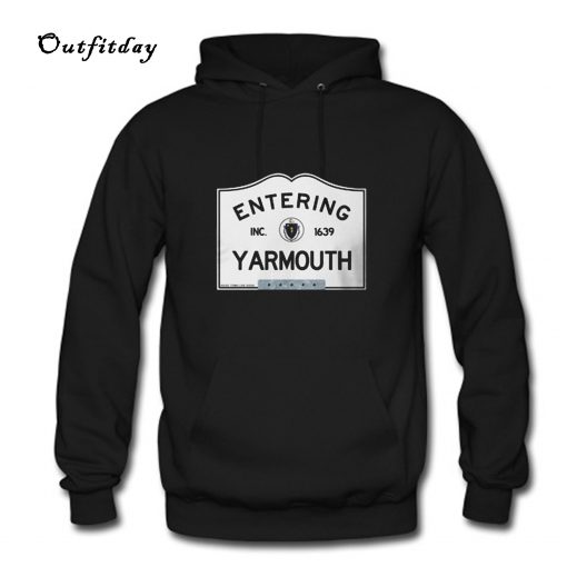 Entering Yarmouth Hodie B22