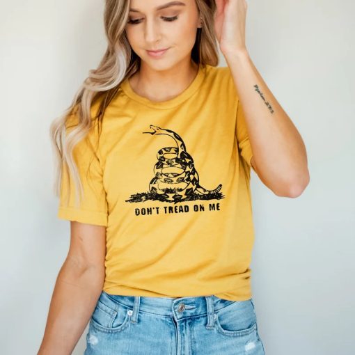 Don't Tread on Me Vintage Nostalgia Timber Rattlesnake Gadsen Flag Shirt ZA