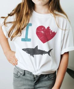 I Love Sharks Heart Bite Shirt ZA