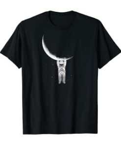 Astronaut Hanging From The Moon T-Shirt ZA