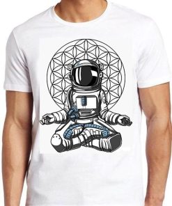 Space Astronaut Yoga Meditation Cool Gift Tee T Shirt ZA