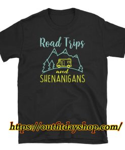 Road Trips And Shenanigans - Road Tripping Unisex T-Shirt ZA