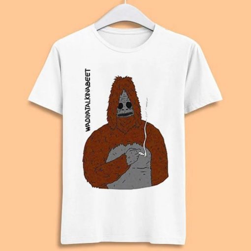 Sassy The Sasquatch Smoke Bigfoot Lex SHIRT ZA